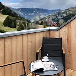 Hotel Alpenhotel & Lanz 3*