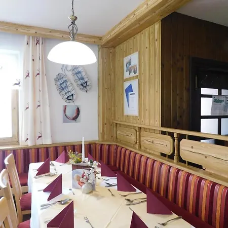 Alpenhotel Lanz Hotel Hohentauern