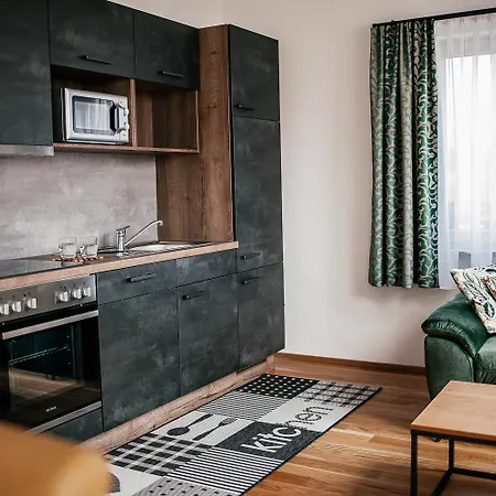 Alpenhotel Lanz Hotel Hohentauern