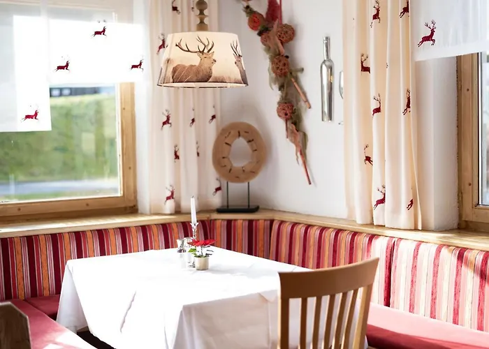 Hotel Alpenhotel & Lanz 3*