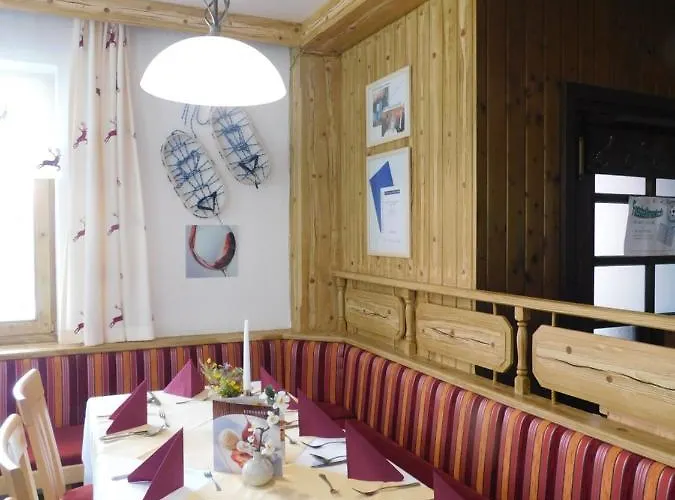 Alpenhotel & Lanz Ξενοδοχείο Hohentauern