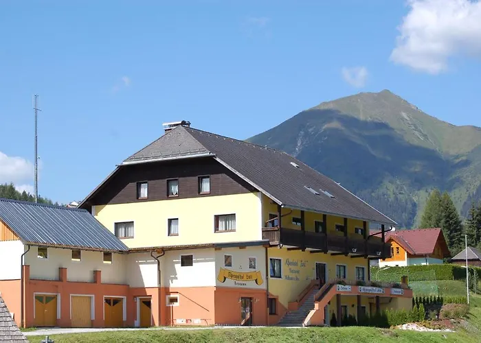 Ξενοδοχείο Alpenhotel & Lanz